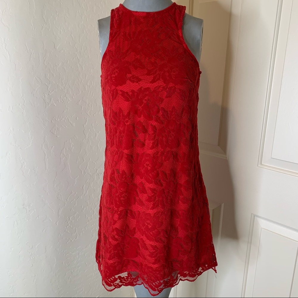 Lovers+Friends Red Flocked Lace Mini Shift Dress